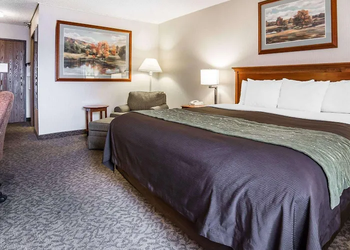 Inn Comfort At Buffalo Bill Village