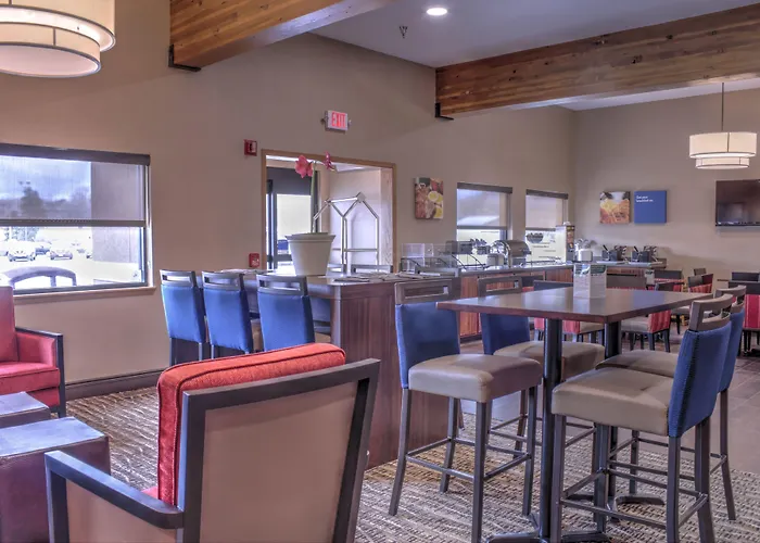 Inn Comfort At Buffalo Bill Village